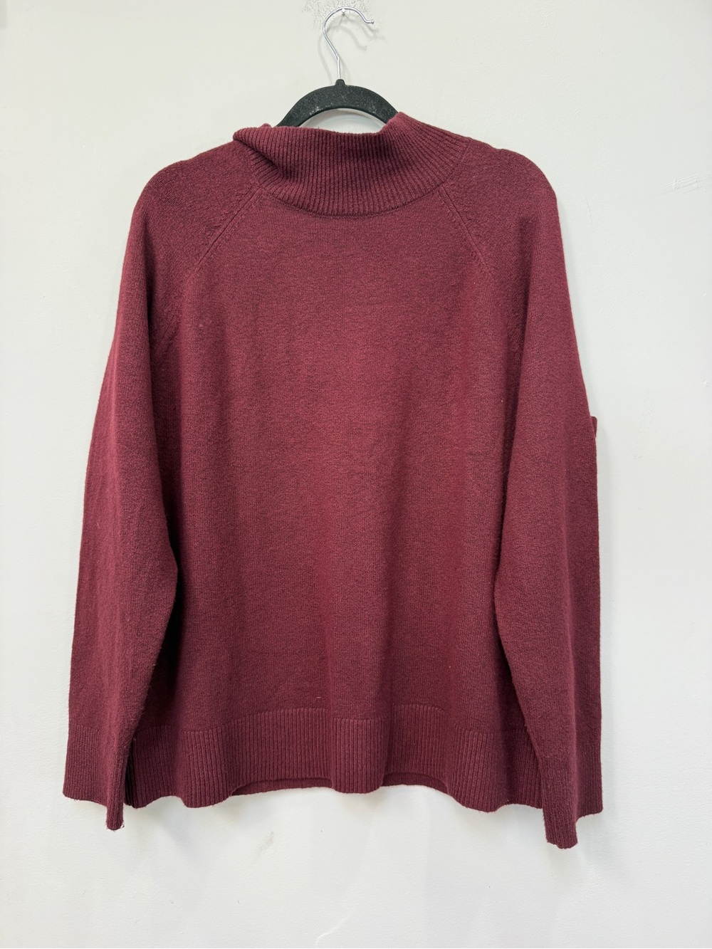 LOFT Maroon Women's Turtleneck Sweater